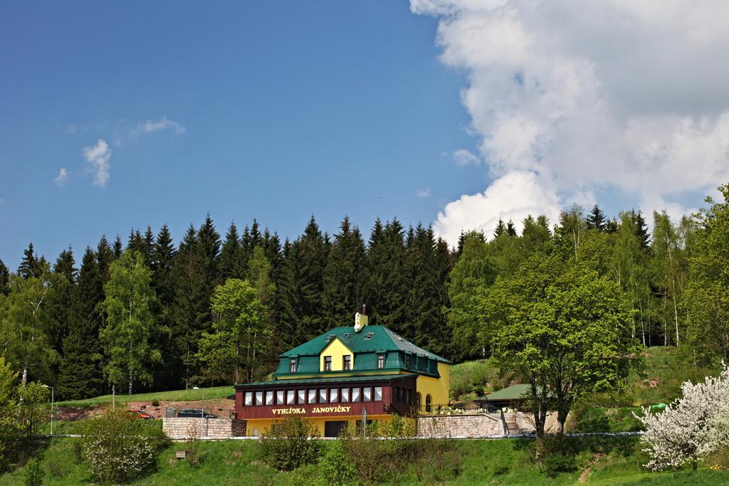 Penzion Vyhlídka Janovičky Broumov Exterior foto
